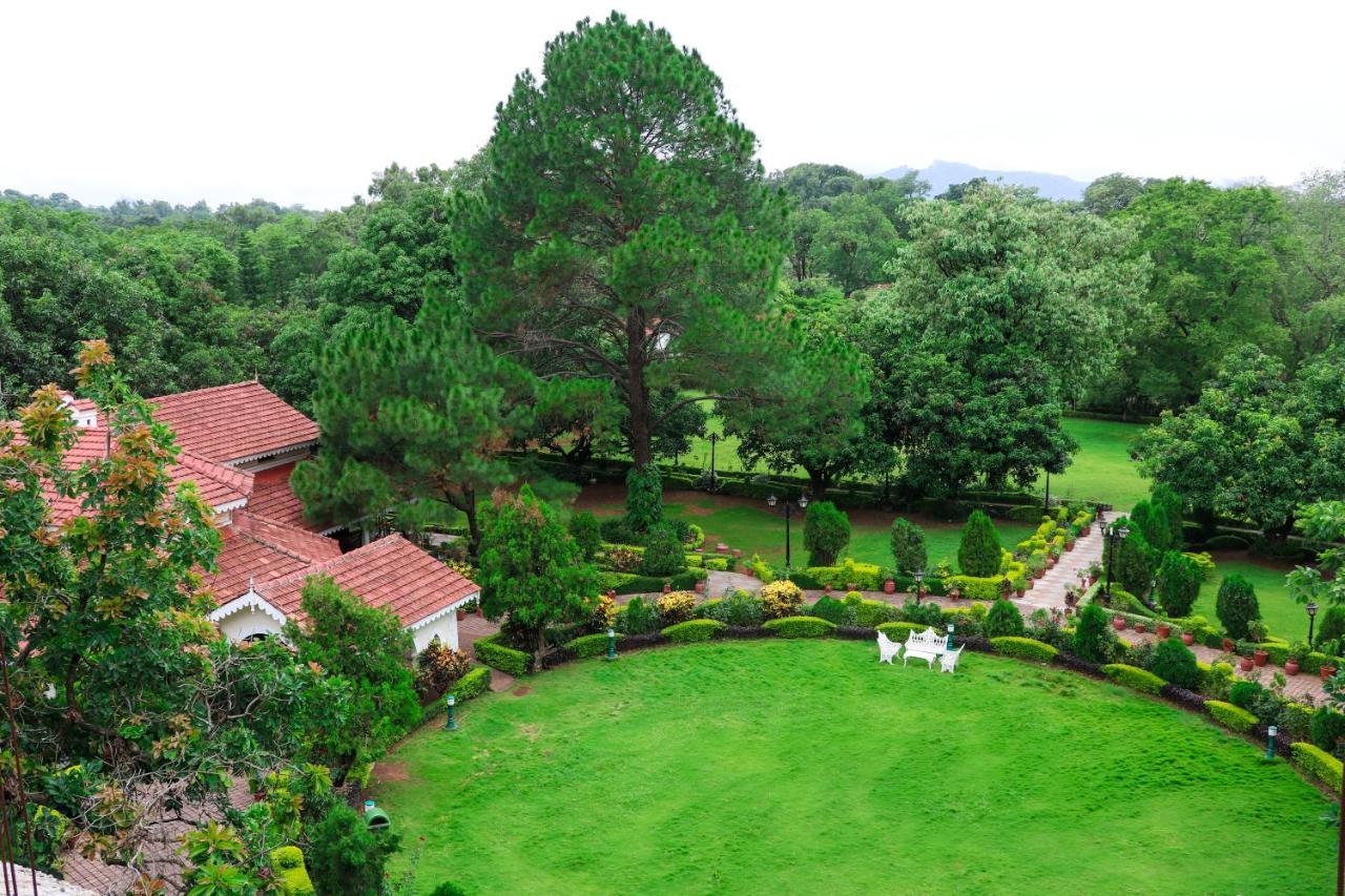 Welcomheritage Golf View Pachmarhī Exterior foto