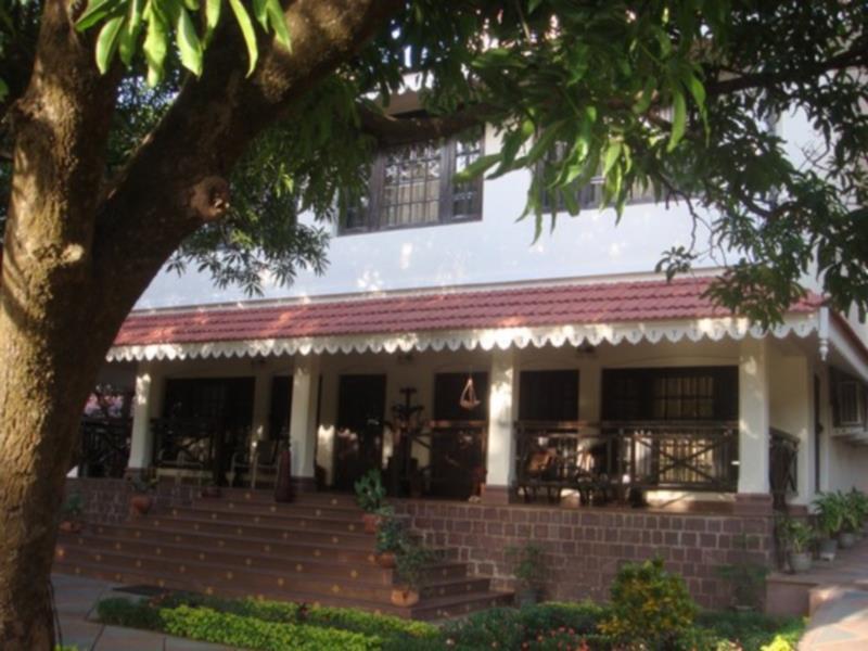 Welcomheritage Golf View Pachmarhī Exterior foto
